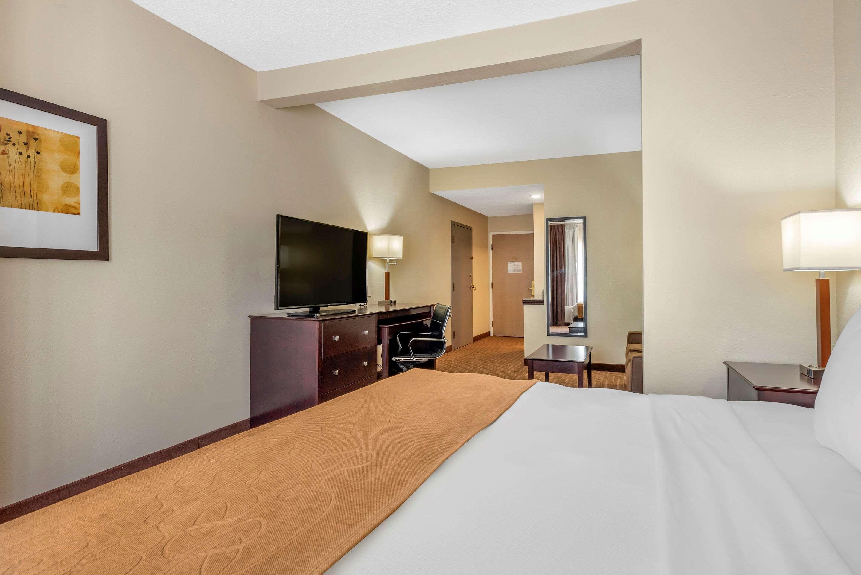 מריון Comfort Suites מראה חיצוני תמונה