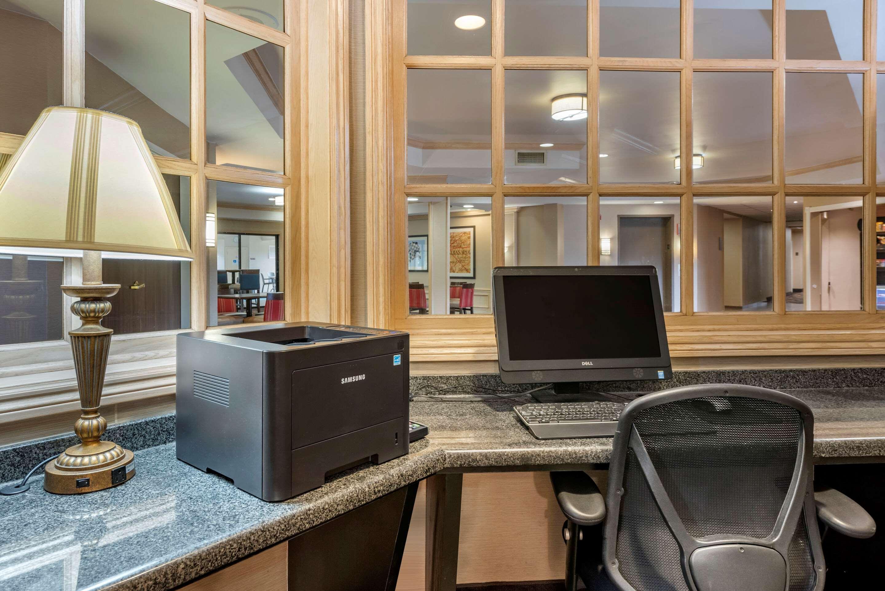 מריון Comfort Suites מראה חיצוני תמונה