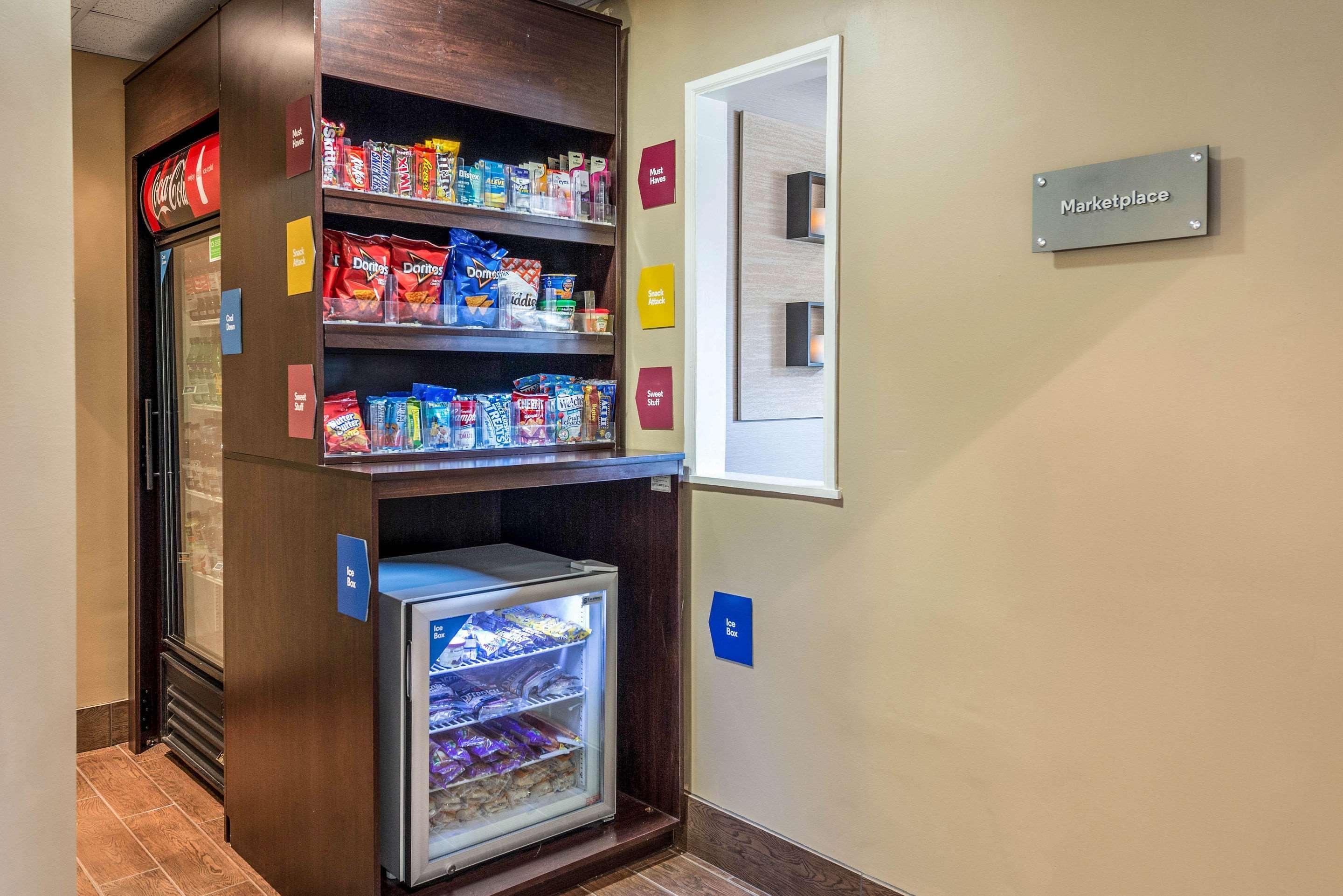 מריון Comfort Suites מראה חיצוני תמונה