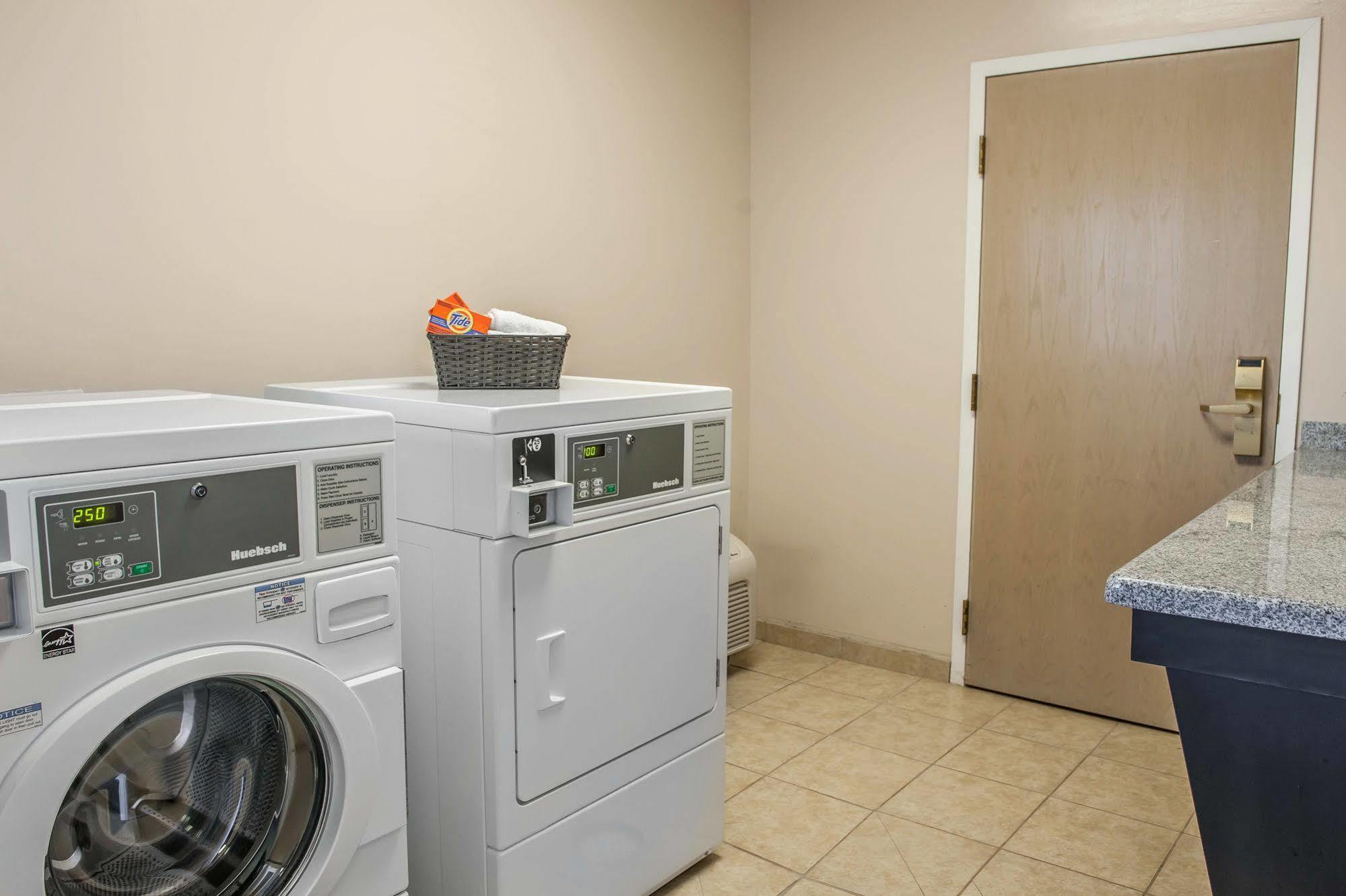 מריון Comfort Suites מראה חיצוני תמונה